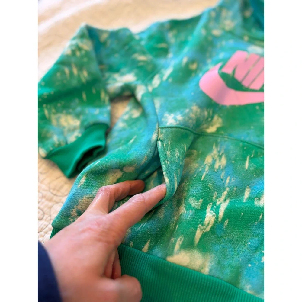 Nike‎ Girls Tie Dye Hoodie Sweatshirt Size 6 #237